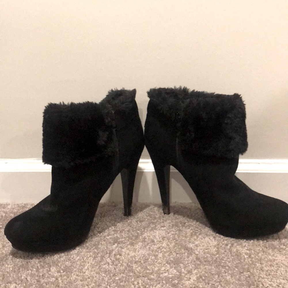High Fashion Stiletto Fluffy Black Bootie Heels
